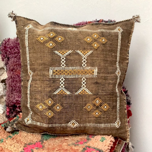 Sabrakissen Katusseide braun